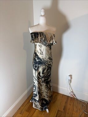 Forever 21 Strapless Ruffle Maxi Dress in Black and Cream